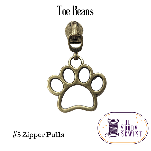 Toe Beans #5 Zipper Pulls
